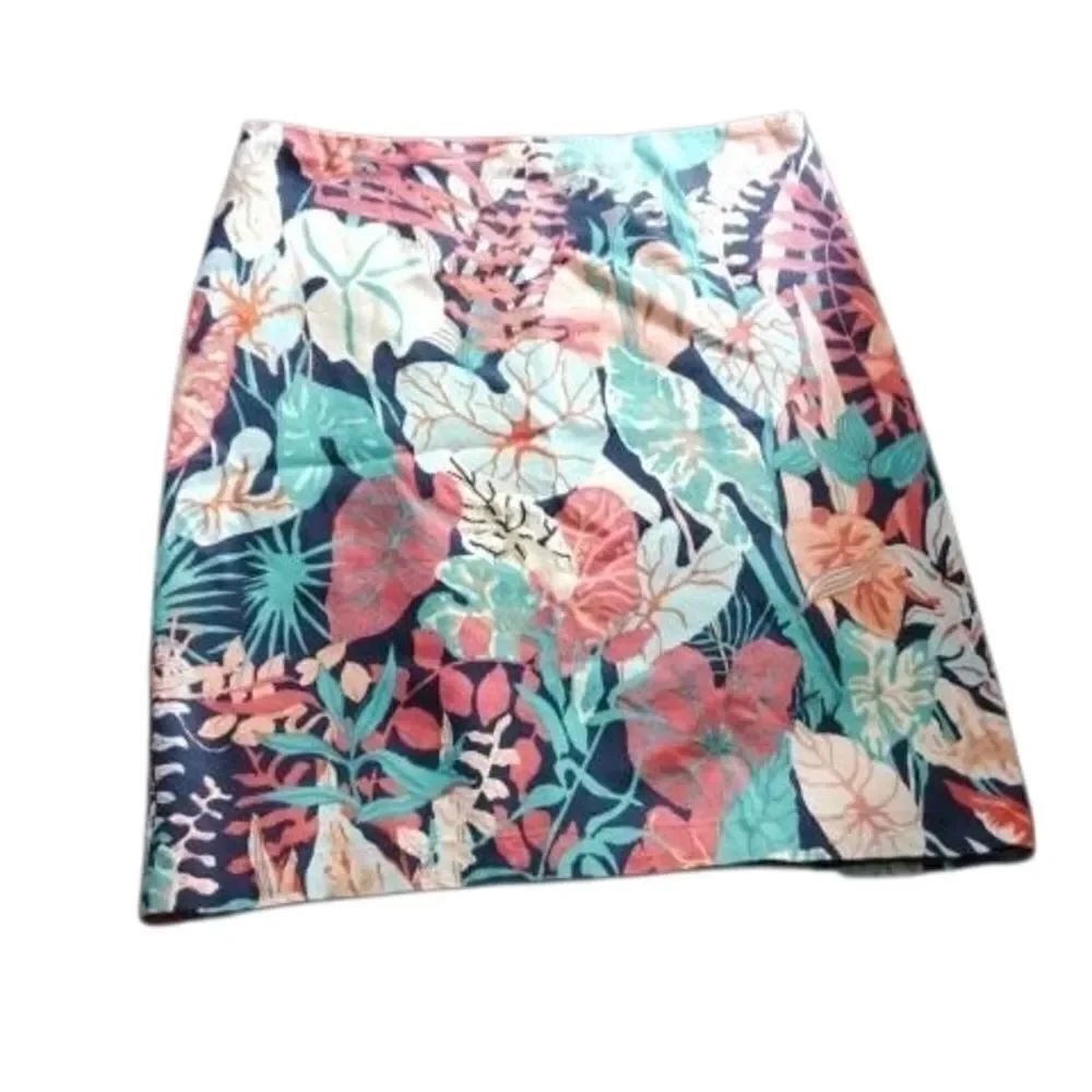 Talbots Pink and Black Asymmetrical A-Line Mini Skirt (391)